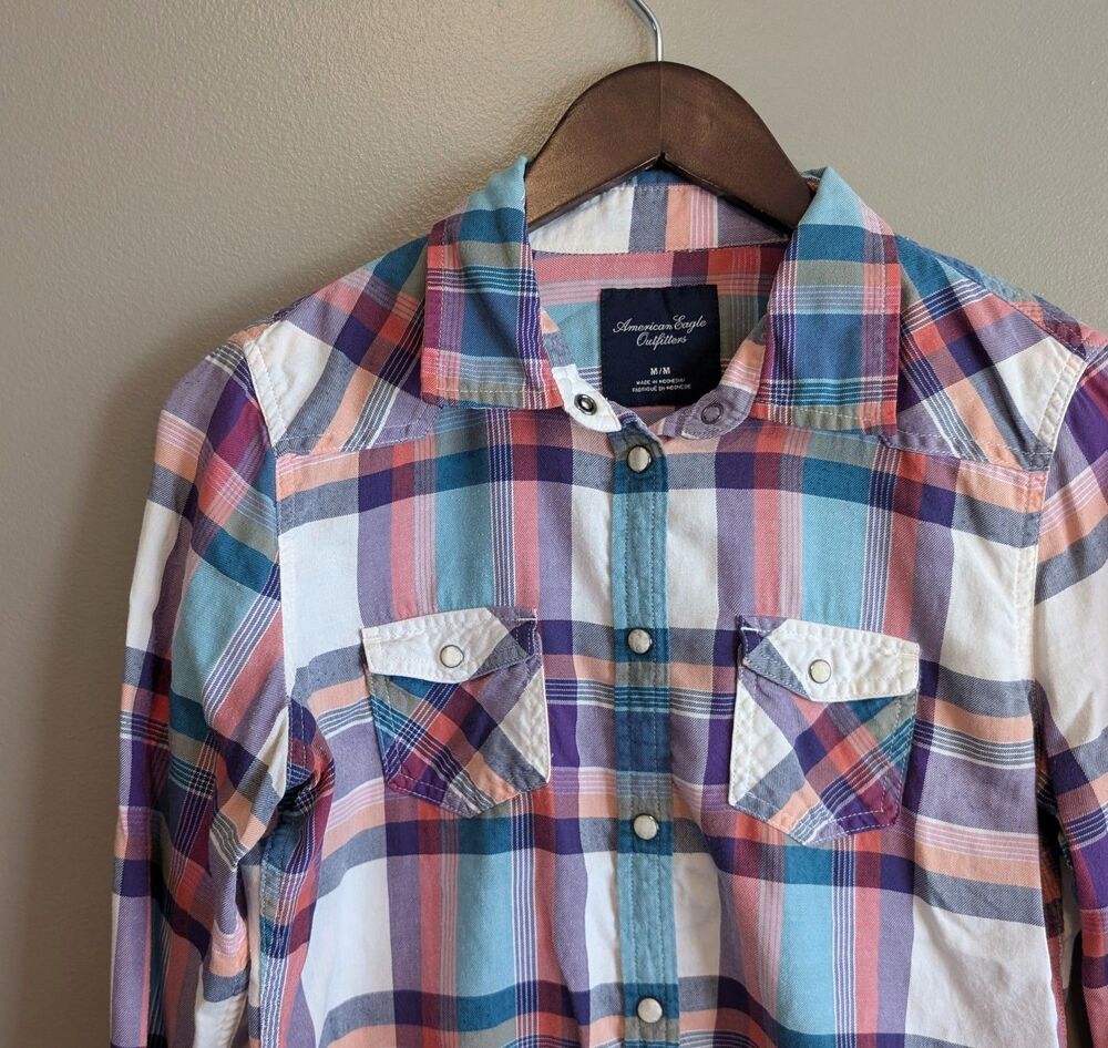 American Eagle Outfitters Womens Medium Plaid Pearl Snap Western Shirt Top AE